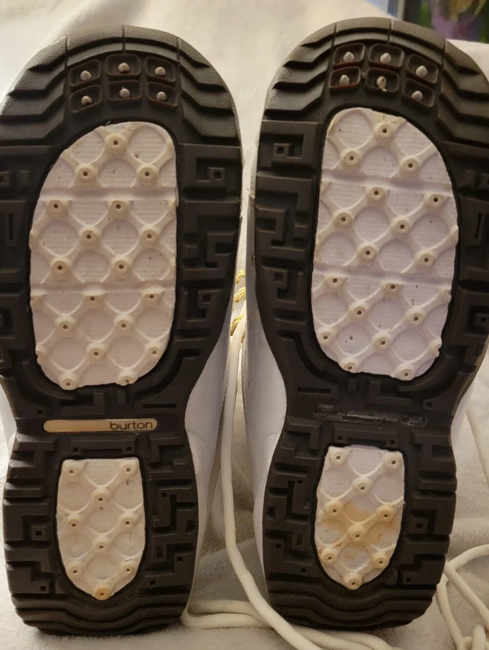 B by Burton Modern Snowboard Boots. Size 7.5